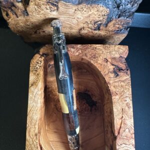 https://treehousewoodandglass.com/wp-content/uploads/2026/08/IMG_4329-300x300.jpeg
