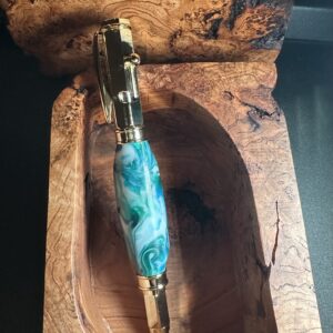 https://treehousewoodandglass.com/wp-content/uploads/2026/08/IMG_4404-300x300.jpeg